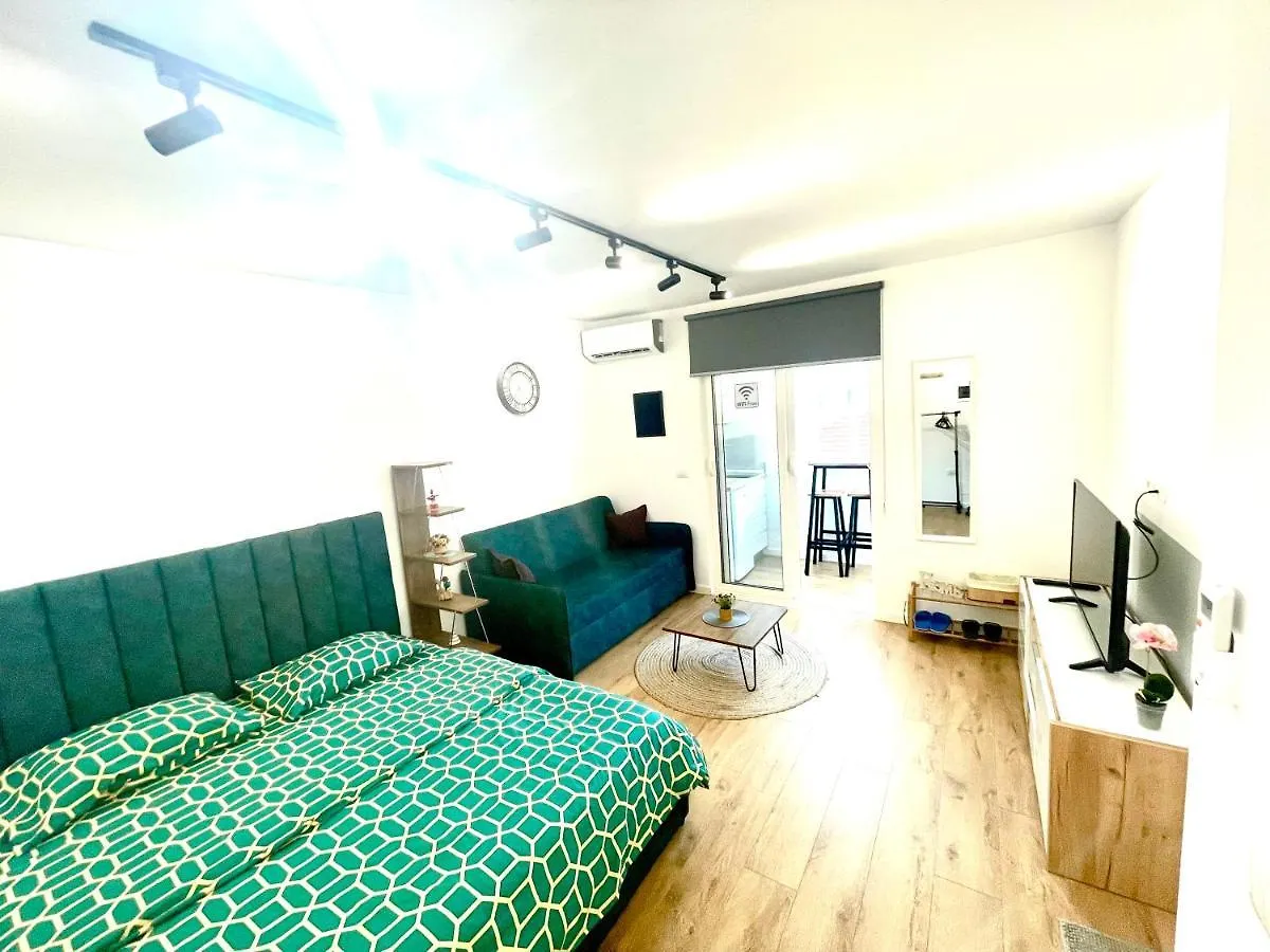 Central Studio Apartment 1, Tirana Albania