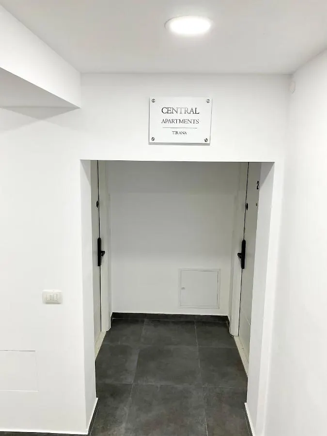 Central Studio Apartment 1, Tirana 0*,