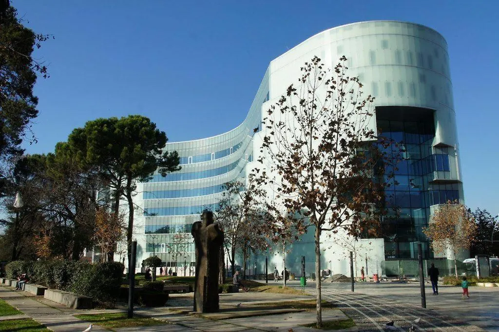 Central Studio Apartment 1, Tirana