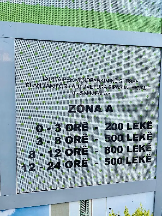 Central Studio Apartment 1, Tirana