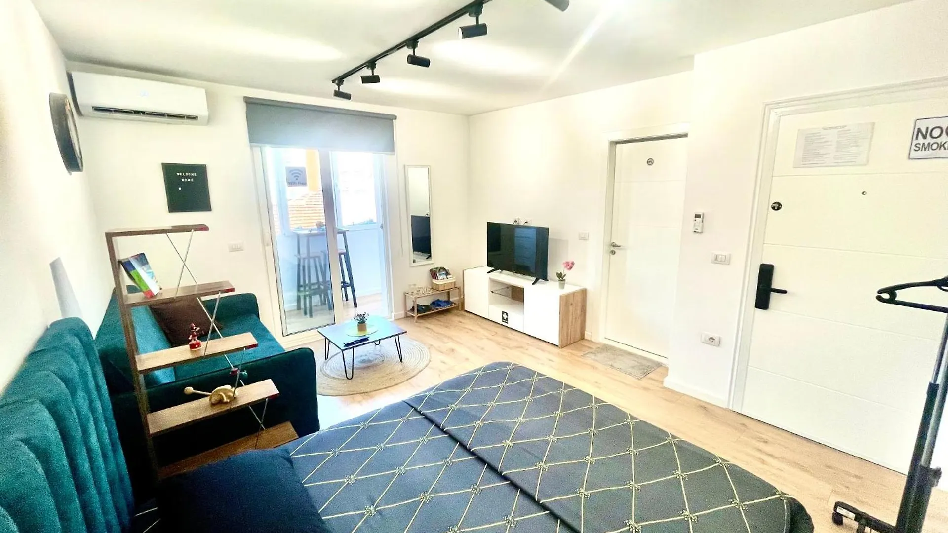 Central Studio Apartment 1, Tirana Albania